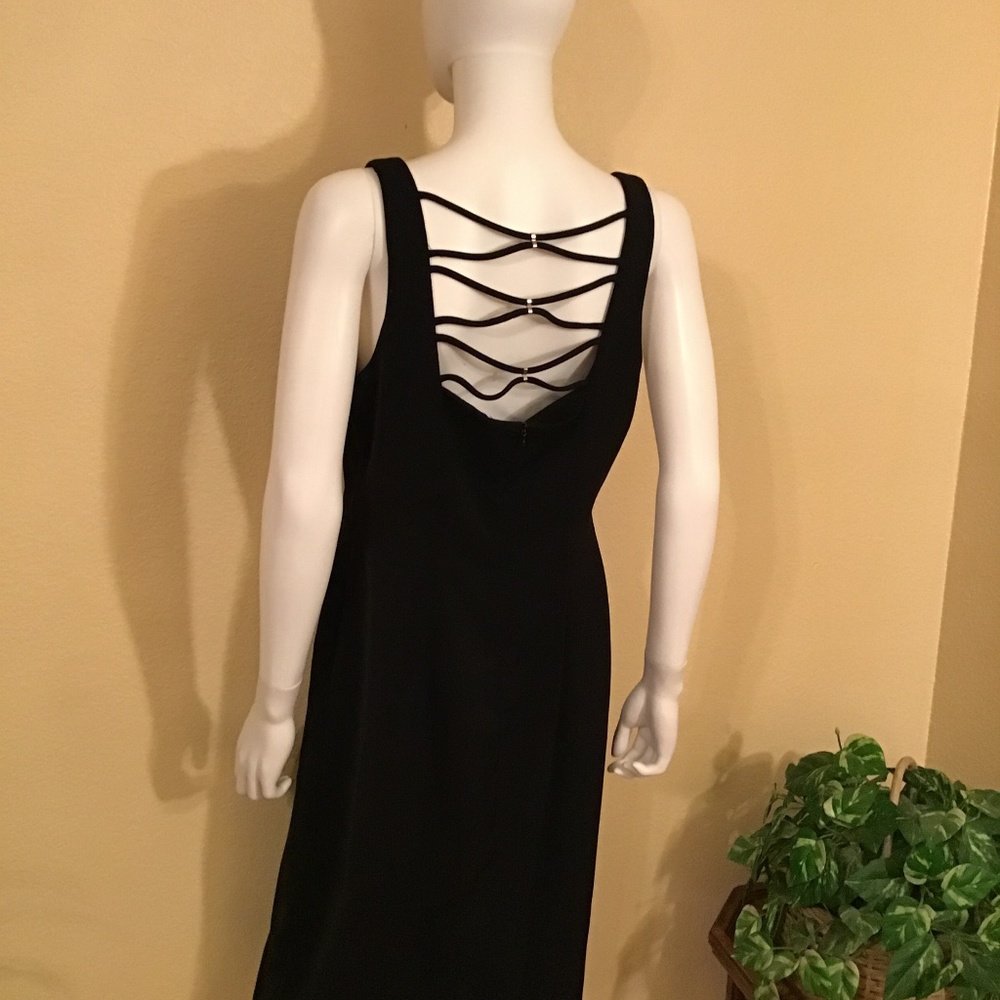 CDC Dress7 - Picture 2 of 4